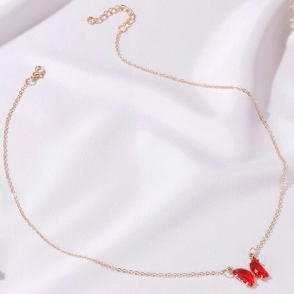 3/$30 💛 Rhinestone Butterfly Necklace - Picture 2 of 4
